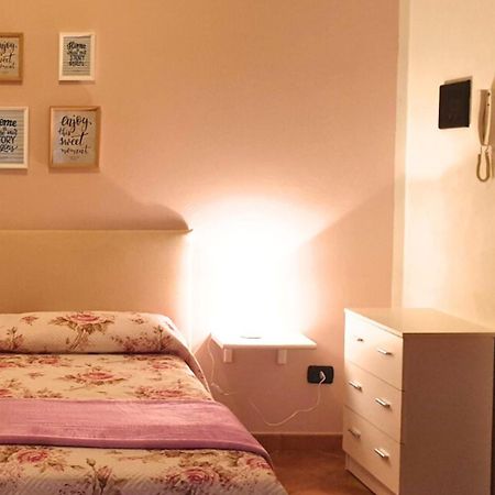 Le Camere Di Libero E Roberta Parghelia Eksteriør billede